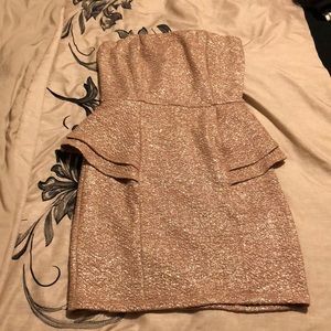 GOLD XS PEPLUM DRESS